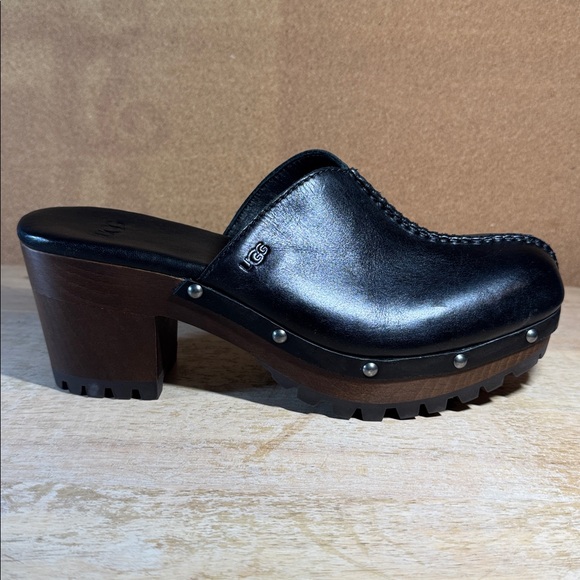UGG clogs, black leather, studded. Size 9M - Picture 5 of 15